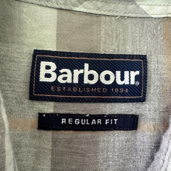 Barbour Plaid Short Sleeve Button Down / Extended Size / 3XL / Regular Fit - Picture 8 of 11